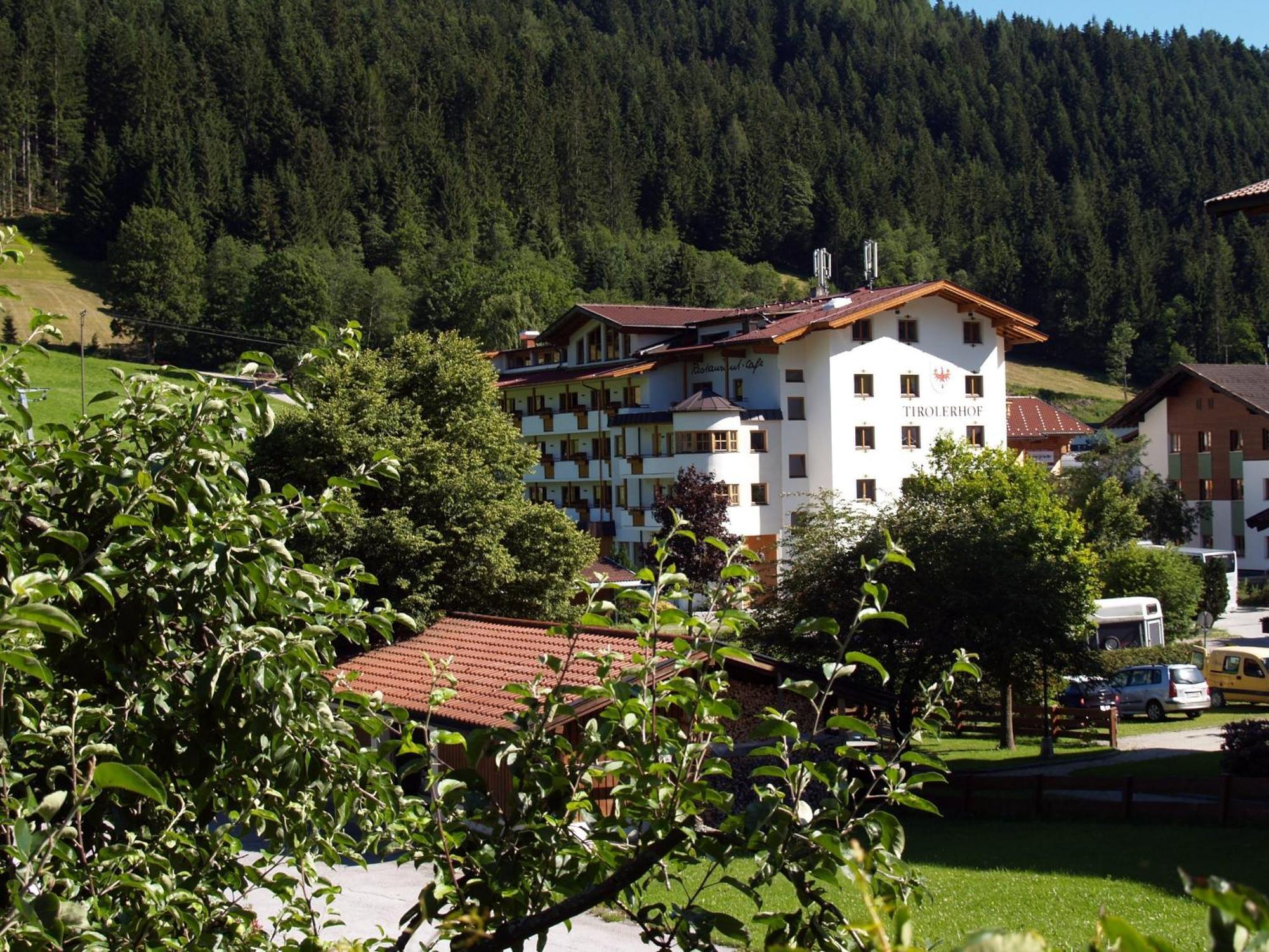 אובראו Landhotel Tirolerhof - Wildschoenau - Premium Card Im Sommer מראה חיצוני תמונה